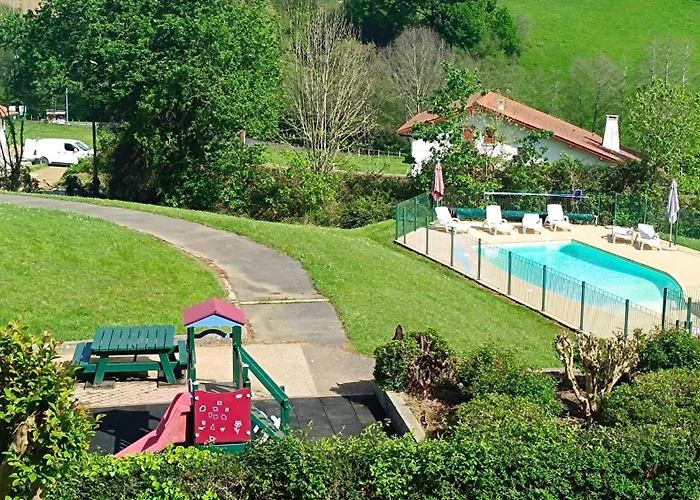 Adour Piscine Vue Montagnes